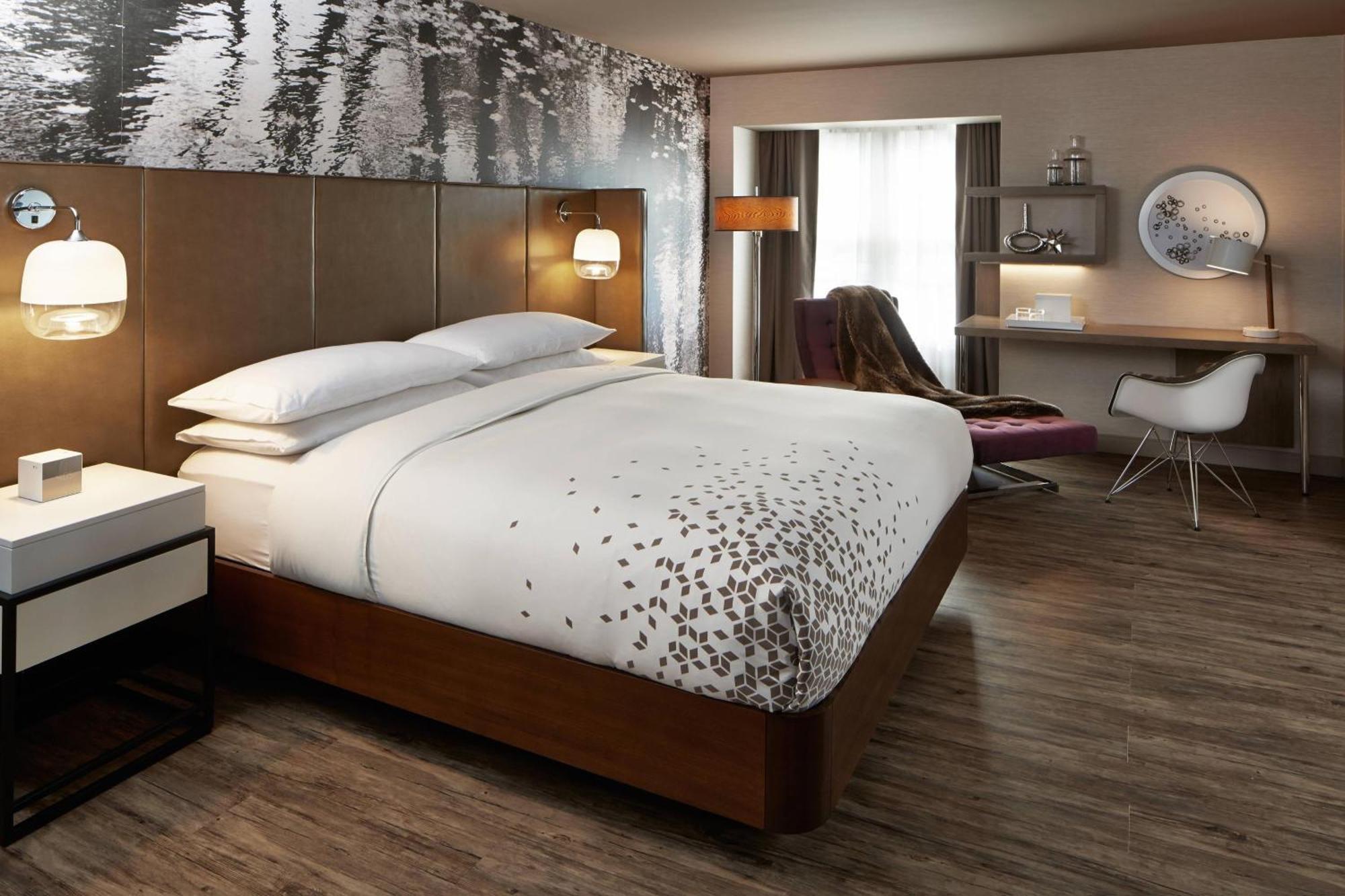 The Del Monte Lodge Renaissance Rochester Hotel & Spa Eksteriør bilde